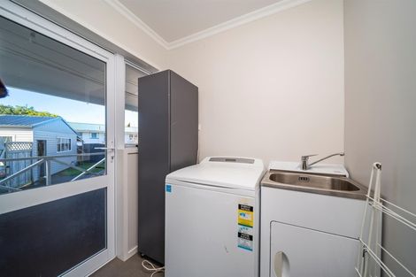Photo of property in 8 Koromiko Avenue, Hawera, 4610