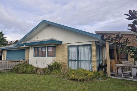 Photo of property in 34 Blake Boulevard, Papamoa Beach, Papamoa, 3118