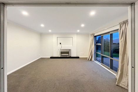 Photo of property in 7 Monaco Grove, Fitzherbert, Palmerston North, 4410