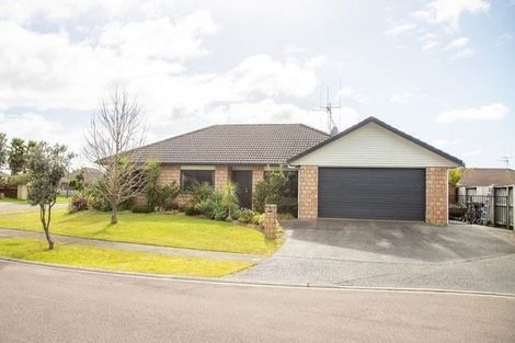 Photo of property in 15 Palomino Place, Papamoa Beach, Papamoa, 3118