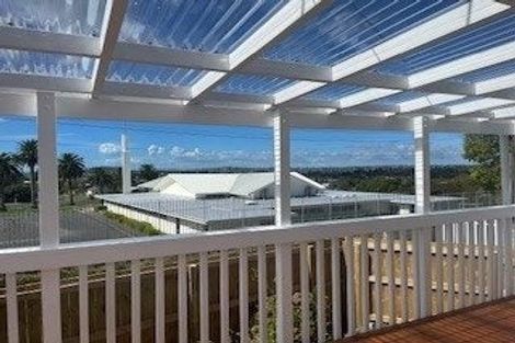 Photo of property in 1/40c West Coast Road, Glen Eden, Auckland, 0602