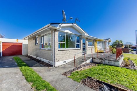 Photo of property in 2/5 Lichfield Street, Stoke, Nelson, 7011