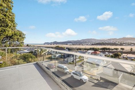 Photo of property in 121a Wexford Road, Miramar, Wellington, 6022