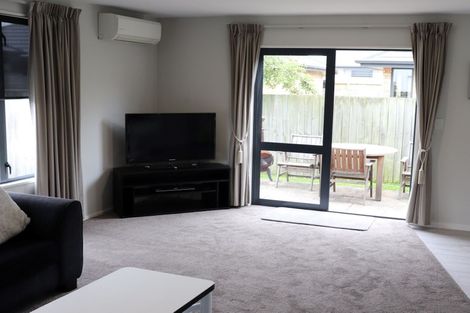 Photo of property in 40a Sawyers Arms Road, Northcote, Christchurch, 8052