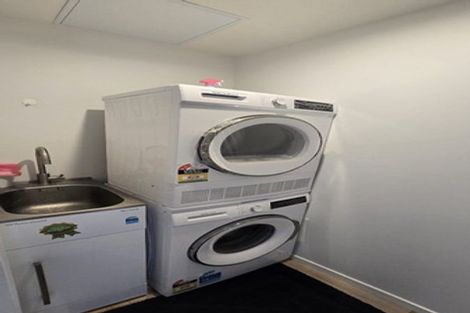 Photo of property in 5 Pipi Place, Levin, 5510