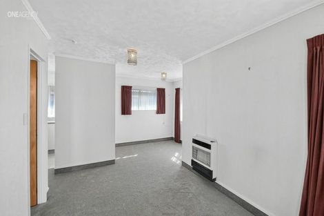 Photo of property in 1 Cumberland Court, Levin, 5510