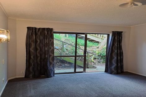 Photo of property in 67ab Thurleigh Grove, Karori, Wellington, 6012