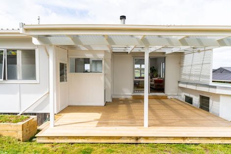 Photo of property in 10 Brigitte View, Snells Beach, 0920