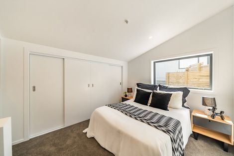 Photo of property in 5 Garfield Street, Brooklyn, Wellington, 6021