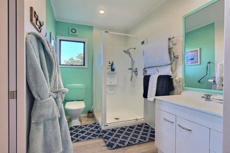 Photo of property in 267 Clifton Road, Te Awanga, 4102