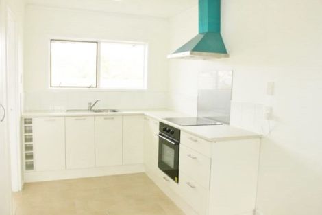 Photo of property in 8/126 Lynwood Road, New Lynn, Auckland, 0600