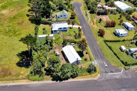 Photo of property in 13 Norfolk Street, Patea, 4520