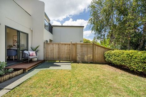 Photo of property in 3/262 Onewa Road, Birkenhead, Auckland, 0626