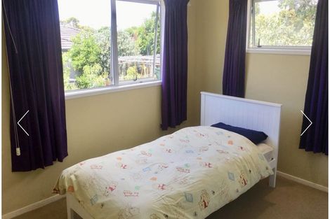 Photo of property in 28 Harford Place, Pakuranga Heights, Auckland, 2010