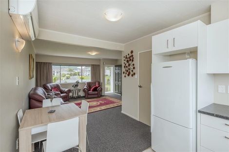 Photo of property in 22 Matai Street, Waikanae, 5036