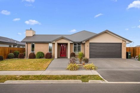 Photo of property in 10 Pahua Street, Pegasus, 7612