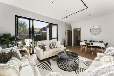 Photo of property in 125 Ridge Road, Howick, Auckland, 2014