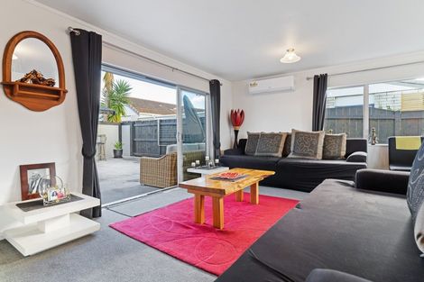 Photo of property in 90a Gloucester Road, Mount Maunganui, 3116
