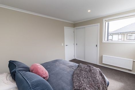 Photo of property in 41 Glanmire Road, Newlands, Wellington, 6037