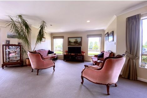 Photo of property in 1050 Te Pahu Road, Karamu, Hamilton, 3285