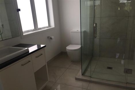 Photo of property in 2 York Terrace, Riverhead, 0820