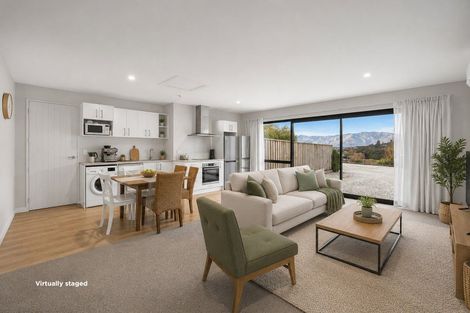 Photo of property in 4 Beagle Lane, Wanaka, 9305