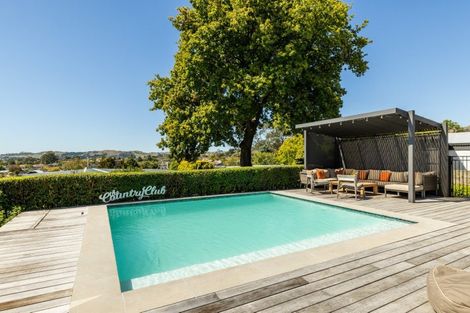 Photo of property in 51 Simla Avenue, Havelock North, 4130