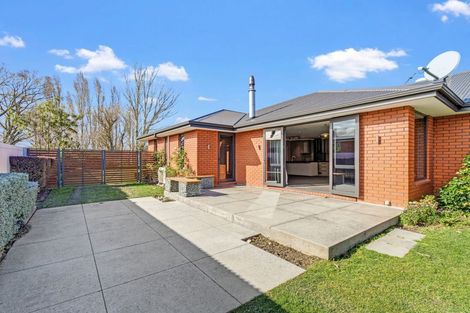 Photo of property in 17 Buckleys Terrace, Tinwald, Ashburton, 7700