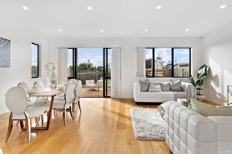 Photo of property in 49 Lockheed Street, Hobsonville, Auckland, 0618