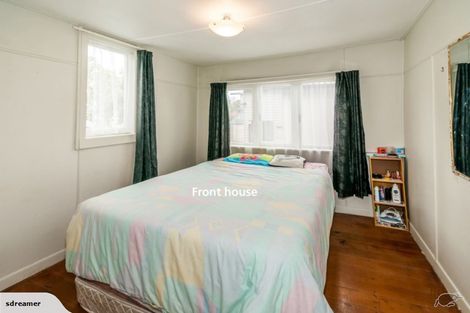 Photo of property in 39a Forrest Hill Road, Milford, Auckland, 0620