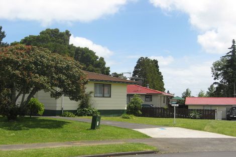 Photo of property in 16 Antalya Place, Manurewa, Auckland, 2102
