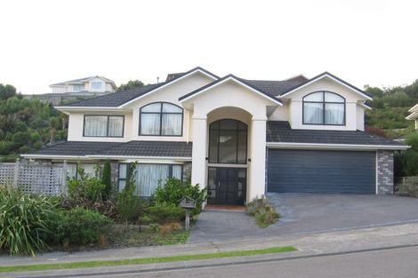 Photo of property in 11 Myers Grove, Churton Park, Wellington, 6037