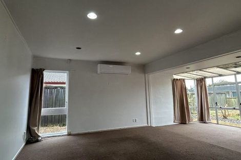 Photo of property in 7 Windoma Circle, Manukau, Auckland, 2025