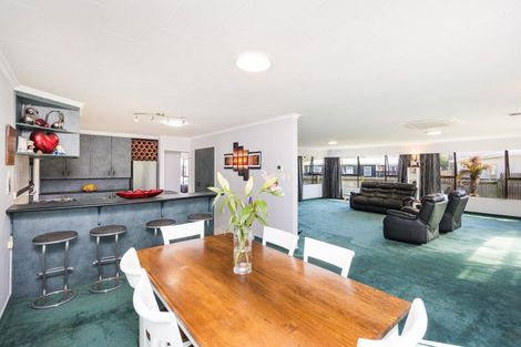 Photo of property in 9 Chrystal Street, Foxton Beach, Foxton, 4815