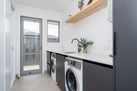 Photo of property in 7 Rangataiki Place, Awatoto, Napier, 4110