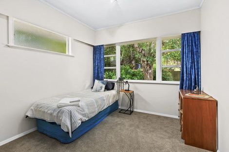 Photo of property in 30 Chester Road, Tawa, Wellington, 5028