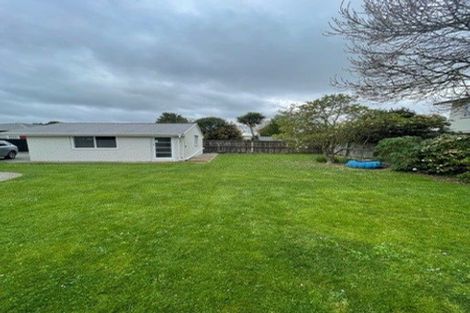Photo of property in 32 Tintern Avenue, Avonhead, Christchurch, 8042