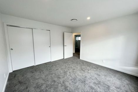 Photo of property in 35 Ludlam Crescent, Woburn, Lower Hutt, 5010