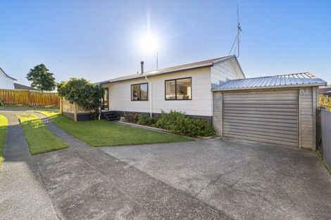 Photo of property in 2/56 Heron Avenue East, Matua, Tauranga, 3110