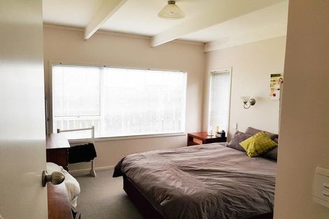 Photo of property in 2/12 King Richard Place, Browns Bay, Auckland, 0630