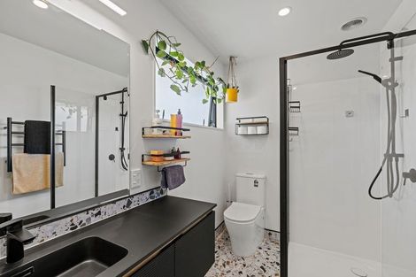 Photo of property in 5 Shingle Lane, Sydenham, Christchurch, 8023