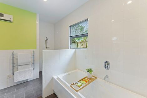 Photo of property in 110 Winara Avenue, Waikanae, 5036