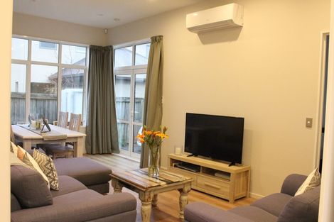 Photo of property in 2/100 Purchas Street, Edgeware, Christchurch, 8013