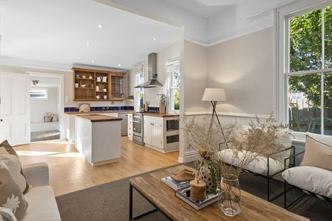 Photo of property in 112 Cranford Street, St Albans, Christchurch, 8014