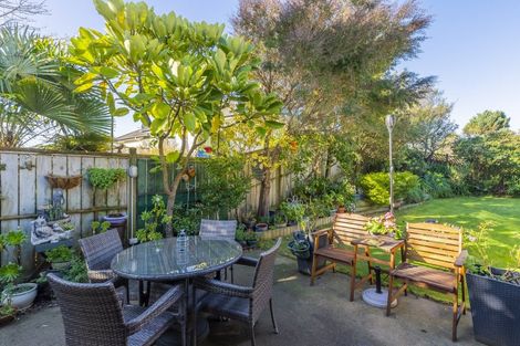 Photo of property in 14 Compass Court, Paraparaumu, 5032