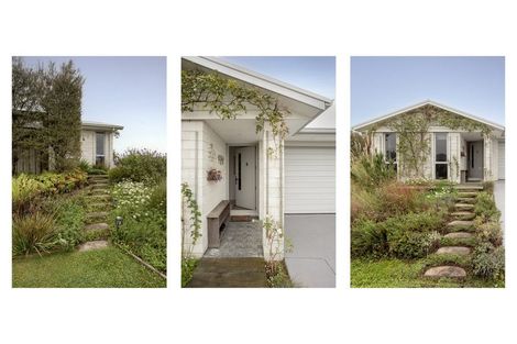 Photo of property in 3 Taioma Close, Papamoa, 3118