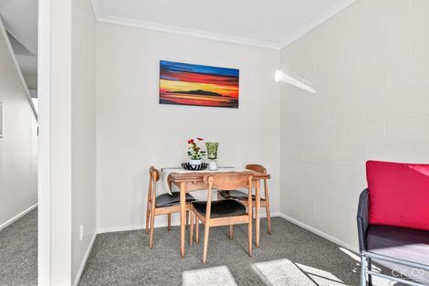 Photo of property in 3/6-8 Keys Street, Elderslea, Upper Hutt, 5018