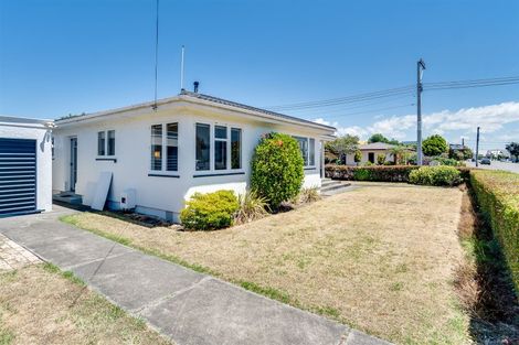 Photo of property in 42 Charles Street, Westshore, Napier, 4110