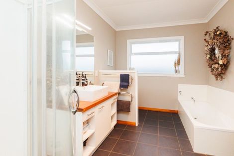 Photo of property in 38 Liverpool Street, Takaro, Palmerston North, 4412