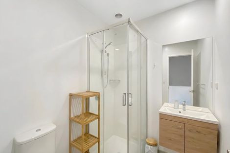 Photo of property in 24 Tima Lane, Mangere Bridge, Auckland, 2022
